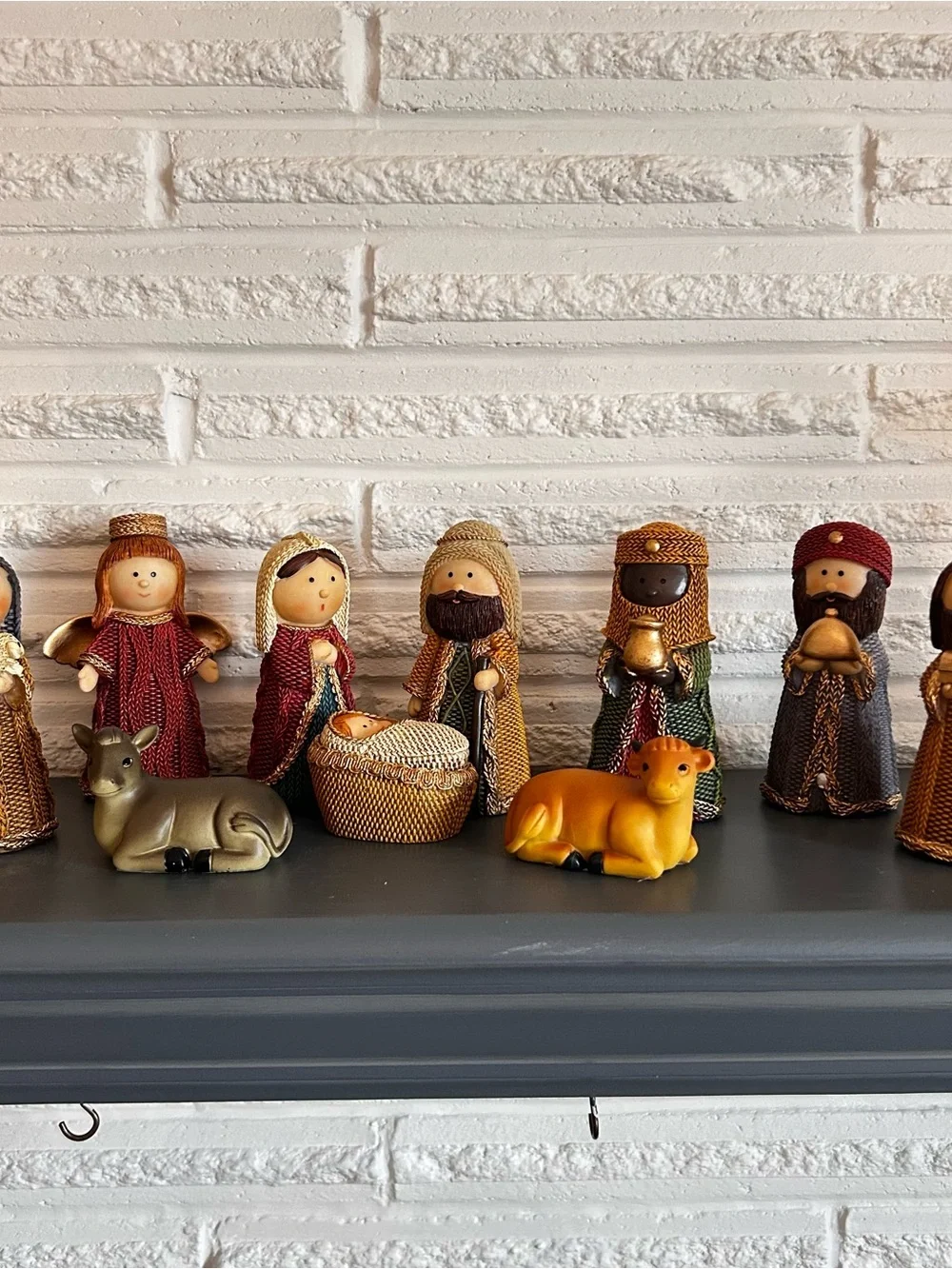 Costco 11 piece nativity set